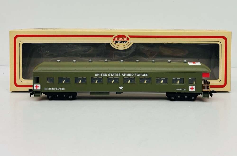Model Power HO US Army Hospital and Troop Observation Passenger Car 9896 NIB